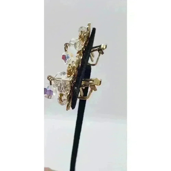 Vintage Earrings Clip Gold Filigree AB Crystal Dangle Soft Touch 1950 Fancy - Picture 5 of 9